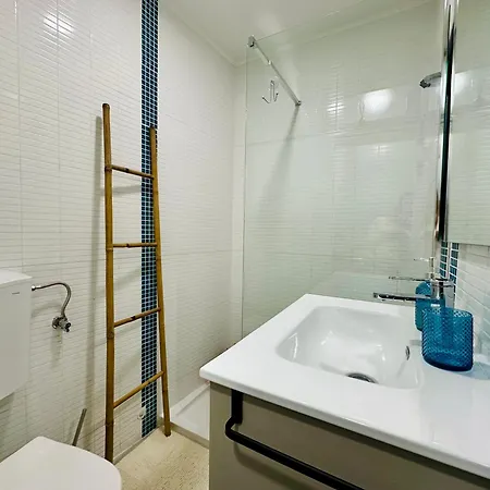 Lov'alfama, At In 리스본