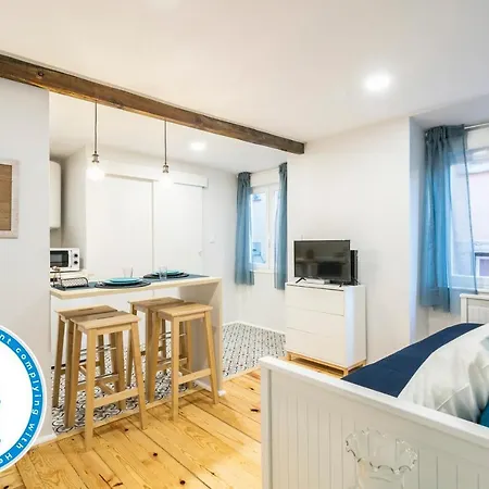 Appartement Lov'alfama, At In