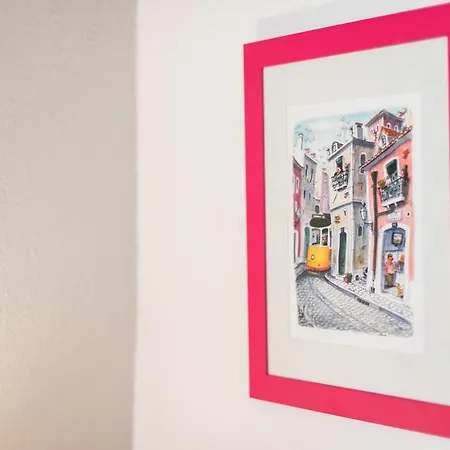 Lov'alfama, At In * Lisbona