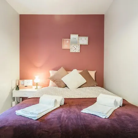 Lov'alfama, At In * Lisbona