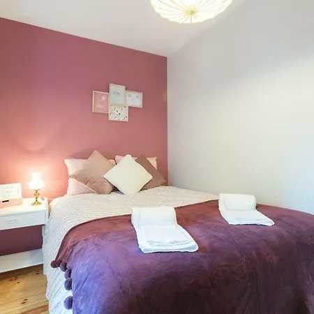 Lov'alfama, At In Лісабон