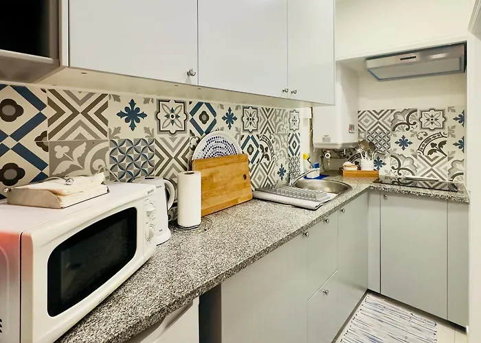 Lov'alfama, At In Apartment Lisbon