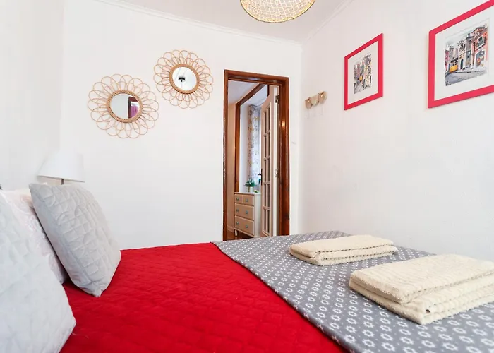 Apartment Lov'alfama, At In Lisbon