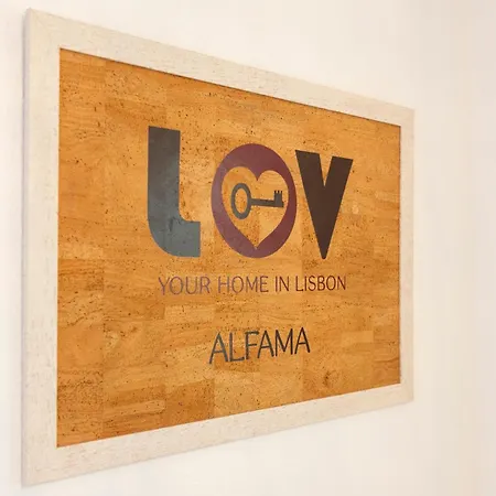 Lov'alfama, At In * Lisbona